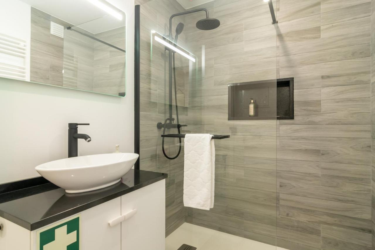 Stylish Apartment W/ River View By Lovelystay Oeiras Extérieur photo